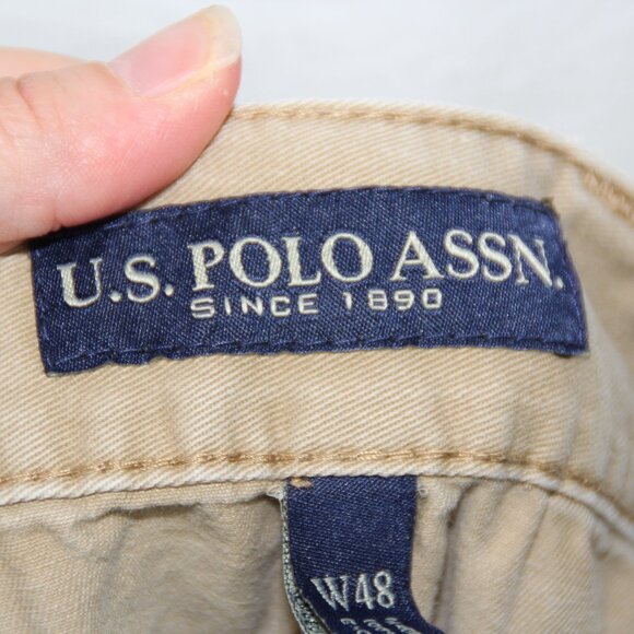 U.S. Polo Assn Men's size 48W Cargo Shorts Large Pockets Tan Khaki 90s - Picture 10 of 11